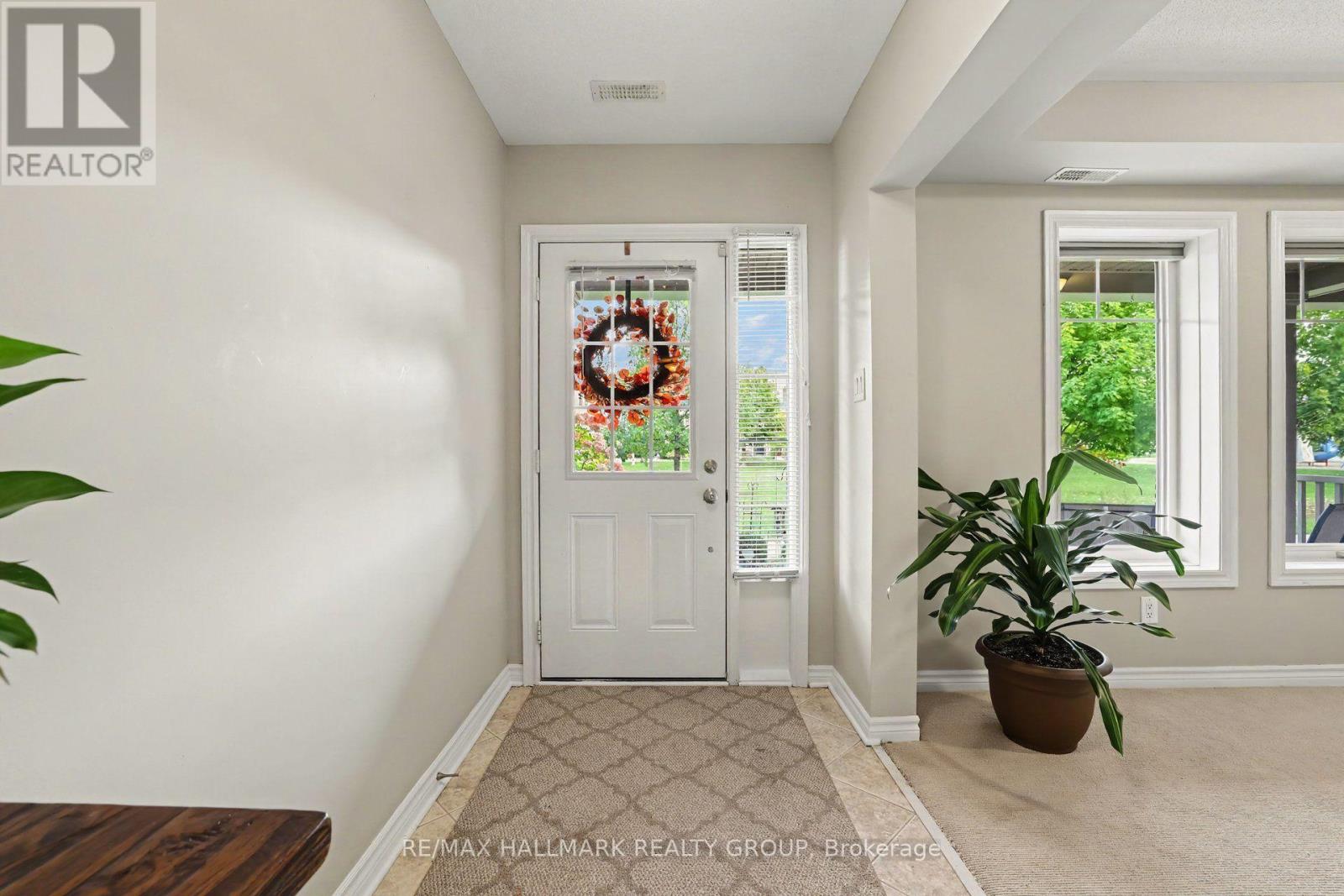 614 Martinique Lane, Ottawa, Ontario  K2S 0L9 - Photo 3 - X13867410