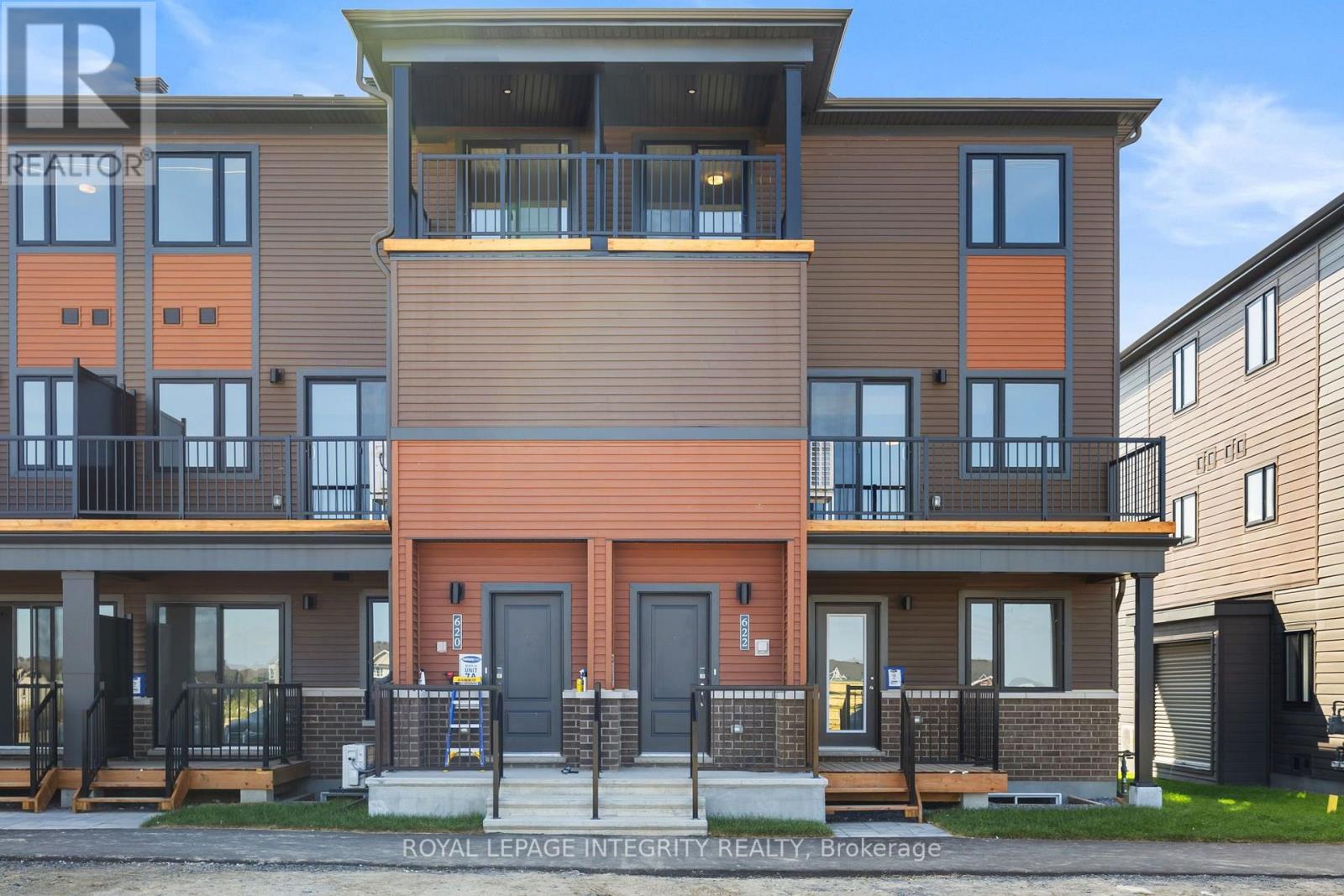 622 PARNIAN PRIVATE, Ottawa, Ontario