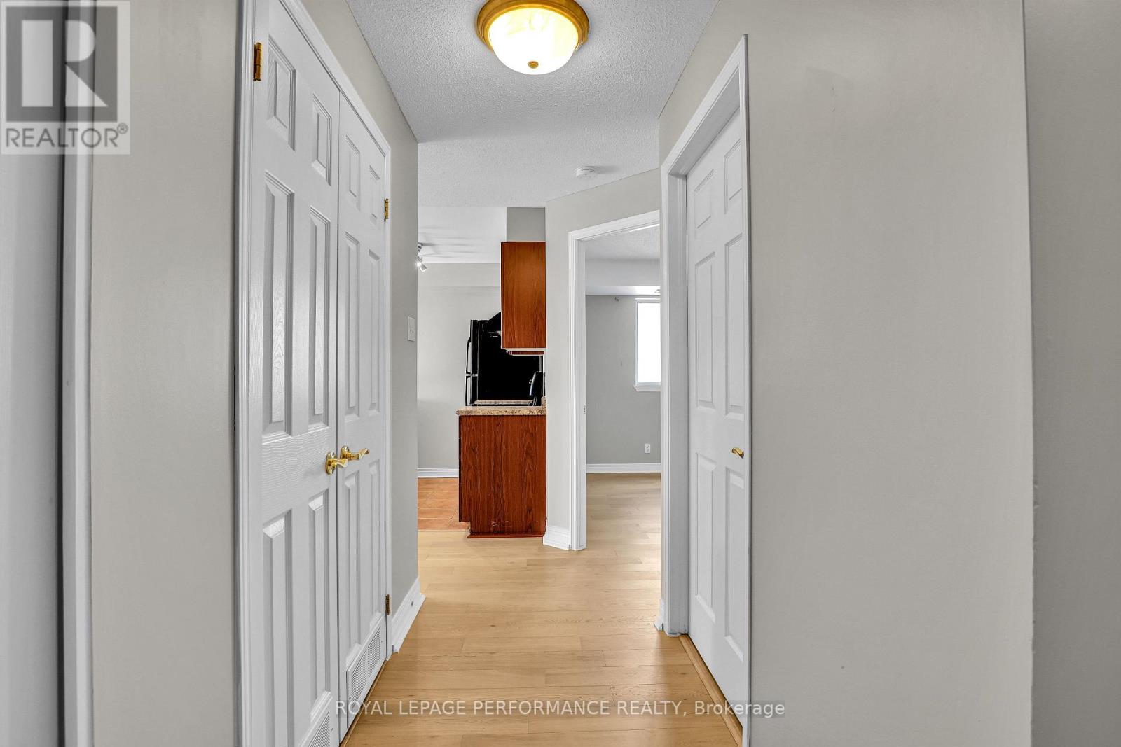 429 Somerset Street W, Ottawa, Ontario  K2P 2P5 - Photo 5 - X13867498