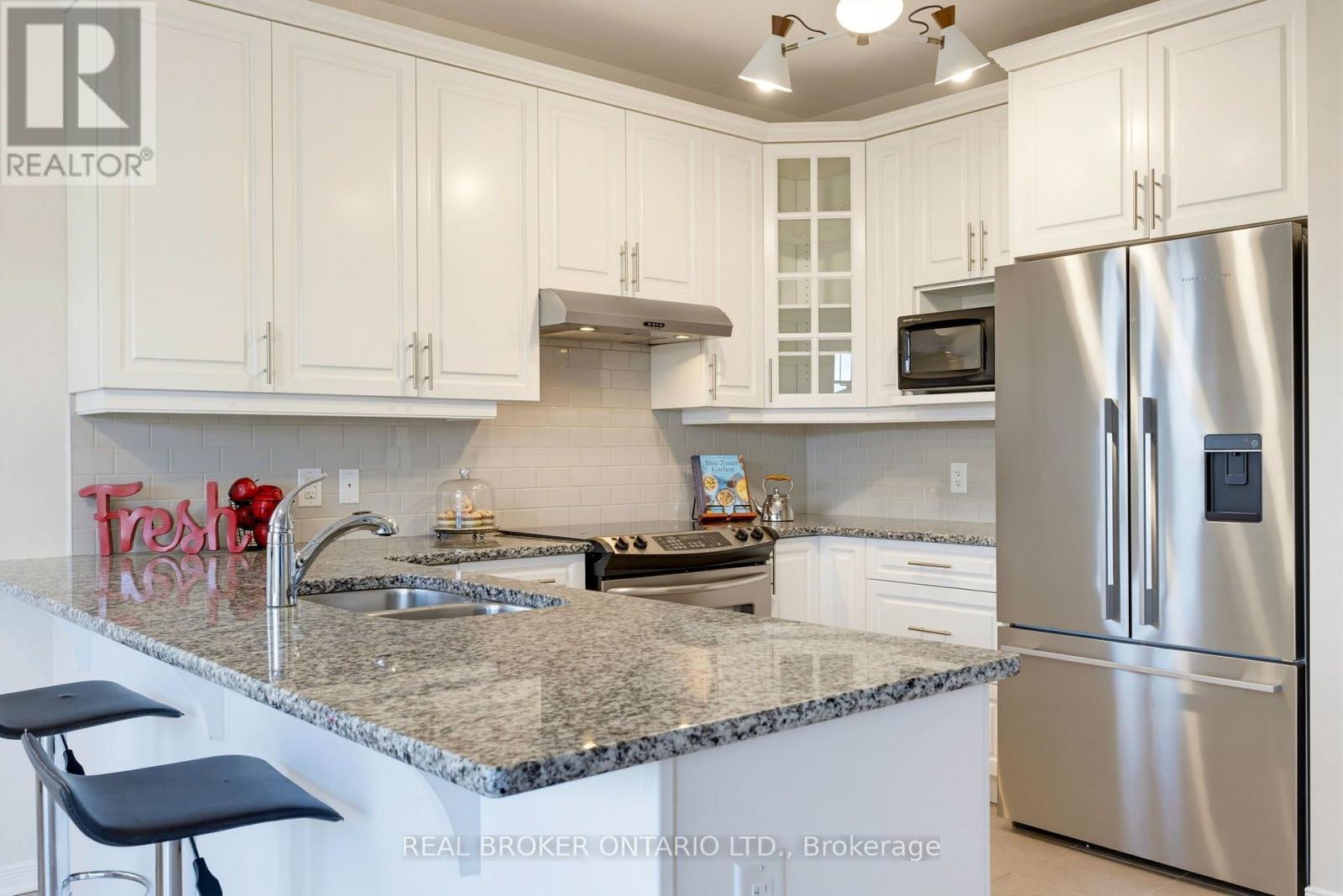 76 Tapadero Avenue, Ottawa, Ontario  K2S 1E7 - Photo 39 - X13867596