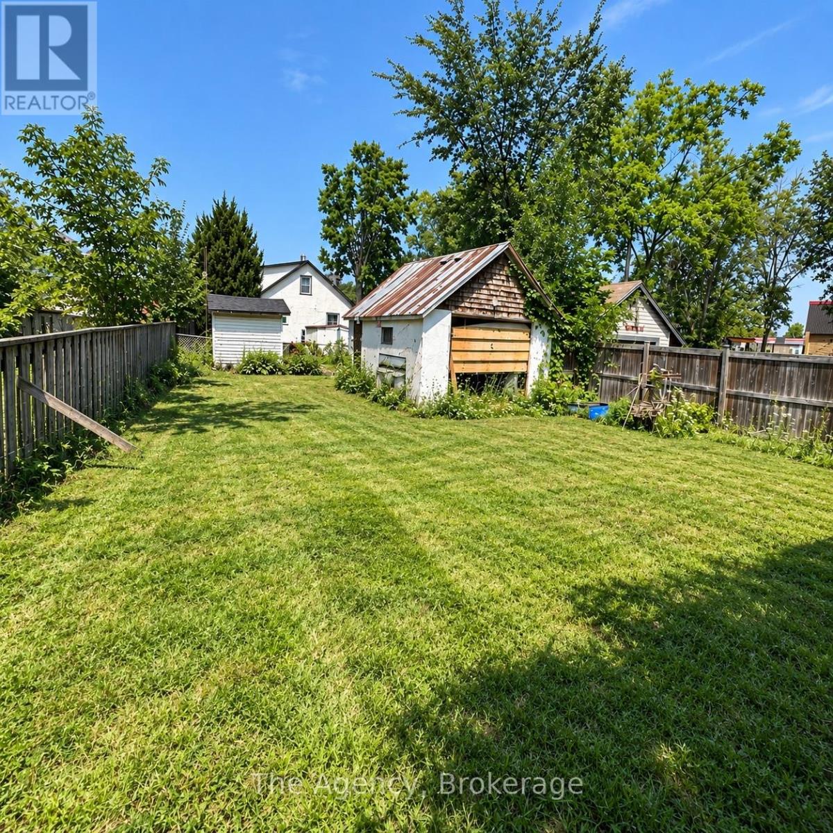 17 Patricia Avenue, Welland, Ontario  L3C 1E7 - Photo 13 - X13867510