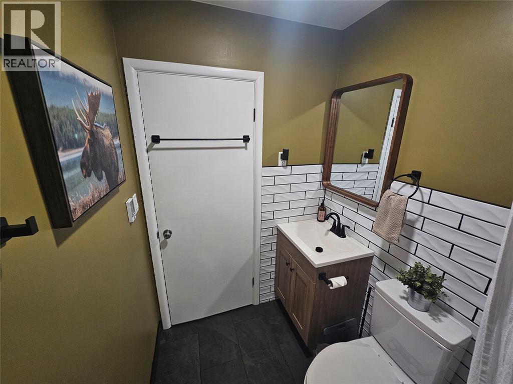 235 Eureka Street, Petrolia, Ontario  N0N 1R0 - Photo 20 - 26024467