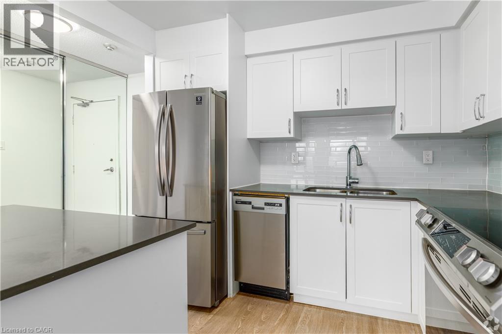 547 BELMONT Avenue Unit# 805, Kitchener, Ontario