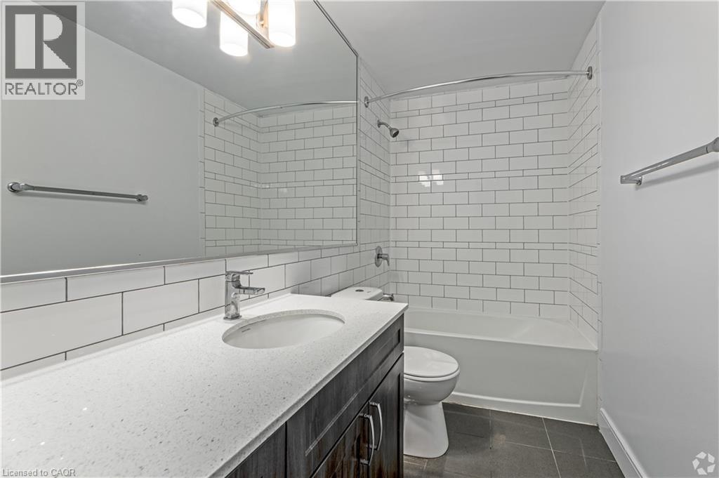 547 Belmont Avenue Unit# 805, Kitchener, Ontario  N2M 5E7 - Photo 6 - 40869436