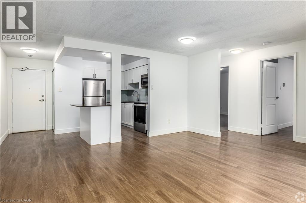 547 Belmont Avenue W Unit# 510, Kitchener, Ontario  N2M 5E7 - Photo 2 - 40869400