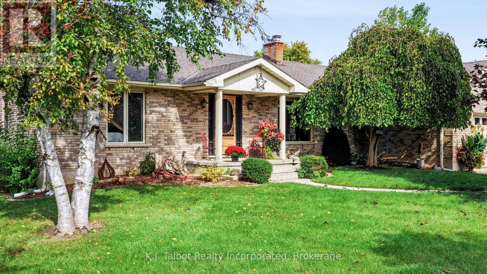 33786 CRYSTAL SPRINGS ROAD, R. R. #1 ROAD, Bluewater, Ontario
