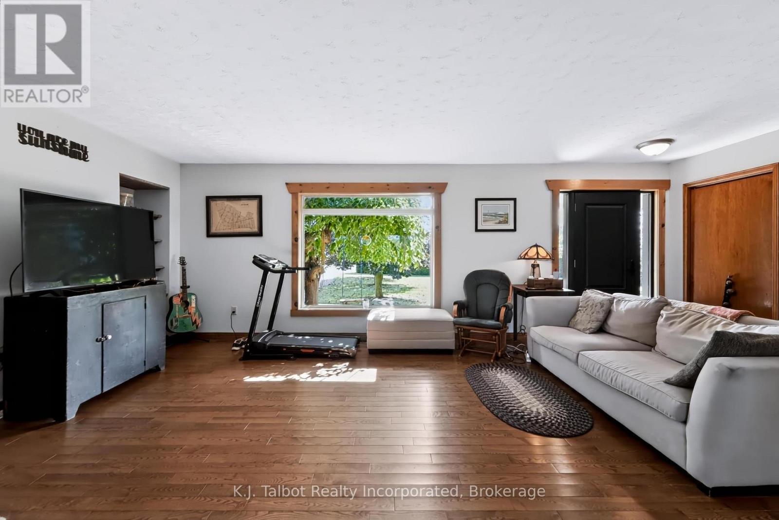 33786 Crystal Springs Road, R. R. #1 Road, Bluewater, Ontario N0M 1G0 - Photo 19 - X13867562
