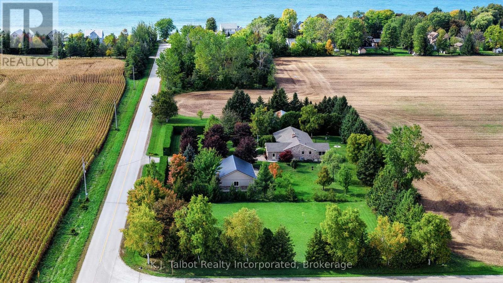 33786 Crystal Springs Road, R. R. #1 Road, Bluewater, Ontario N0M 1G0 - Photo 4 - X13867562