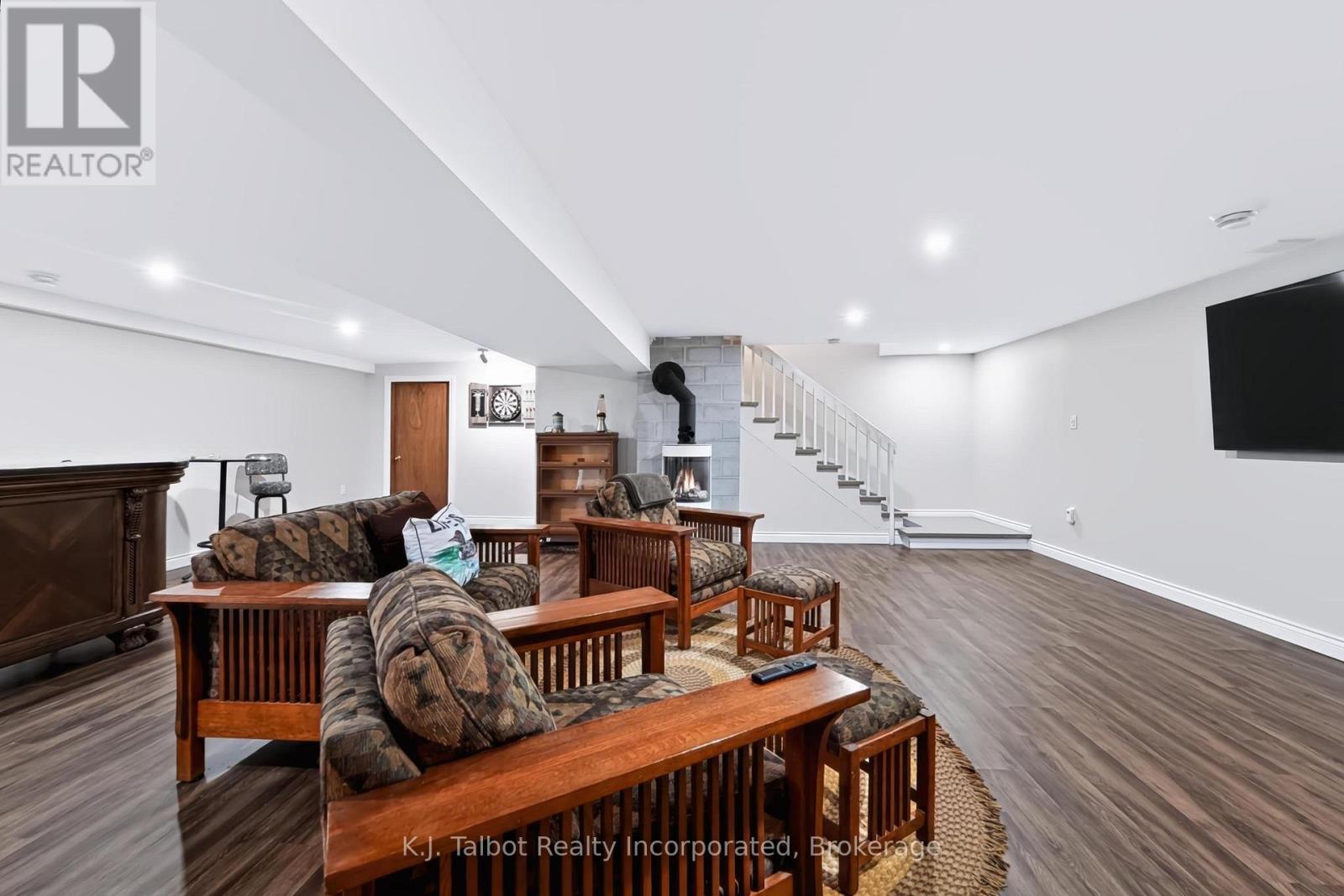 33786 Crystal Springs Road, R. R. #1 Road, Bluewater, Ontario N0M 1G0 - Photo 46 - X13867562