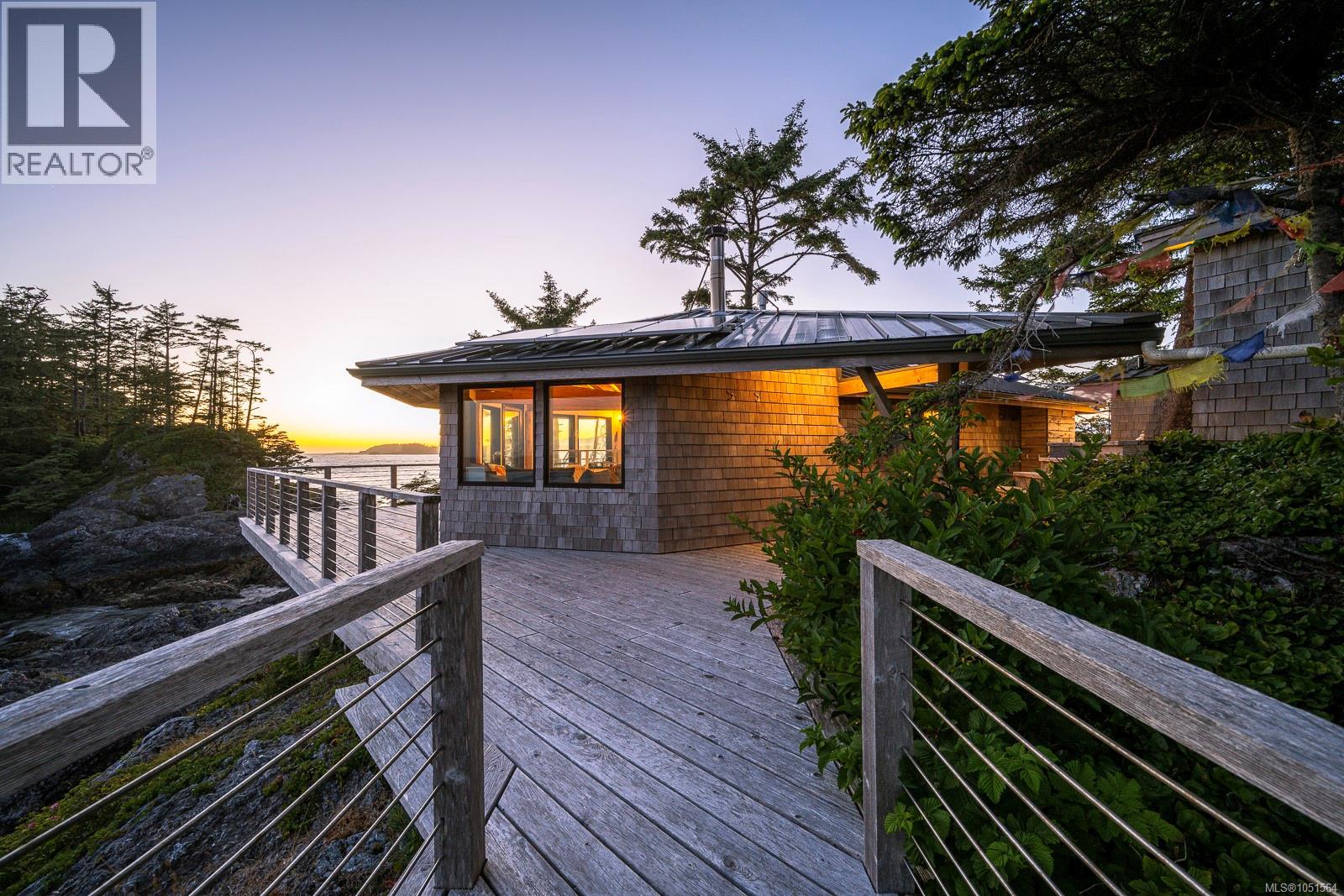 0 Frank Island, Tofino, British Columbia  V0R 2Z0 - Photo 12 - 1051564