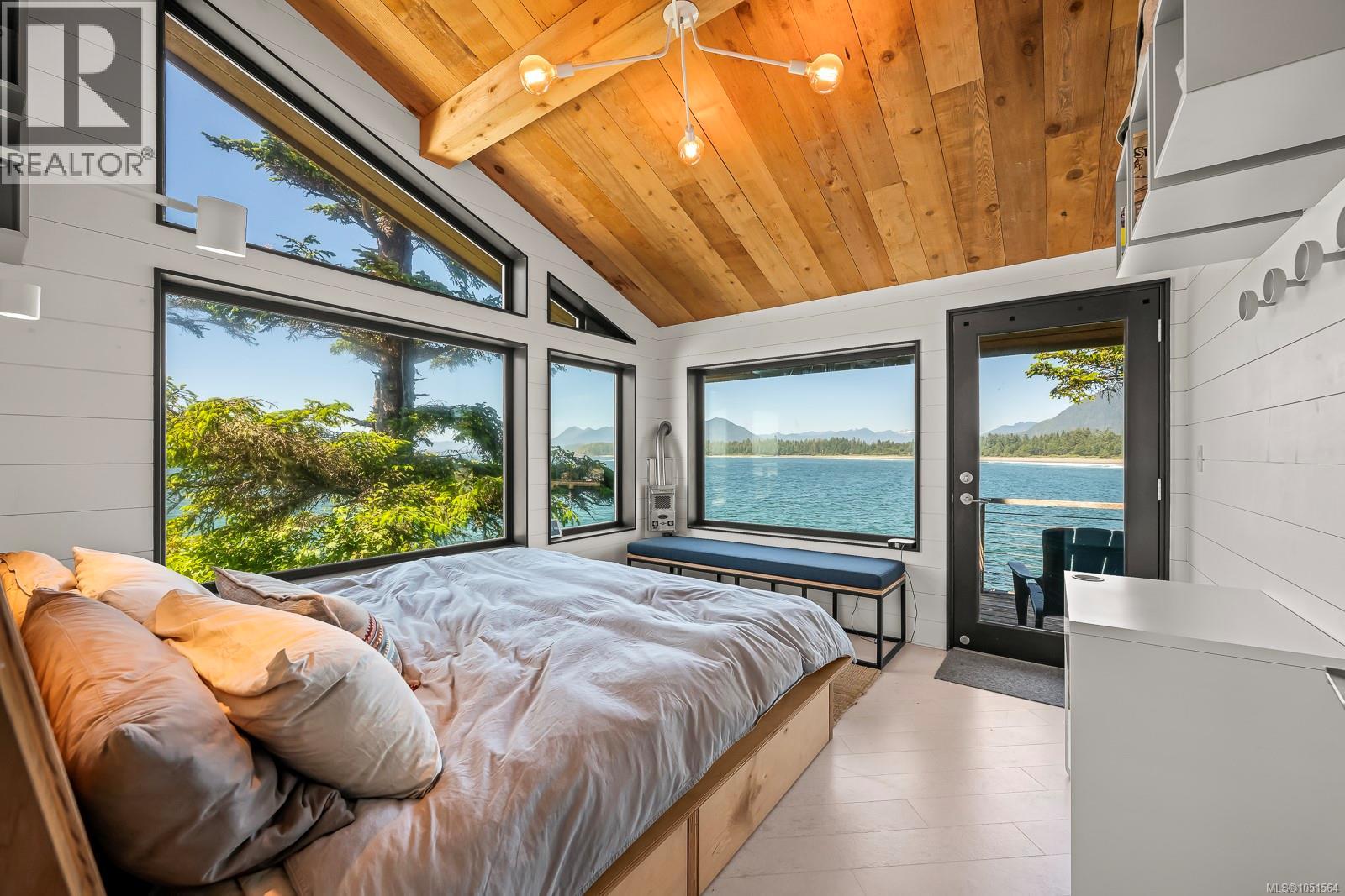 0 Frank Island, Tofino, British Columbia  V0R 2Z0 - Photo 40 - 1051564