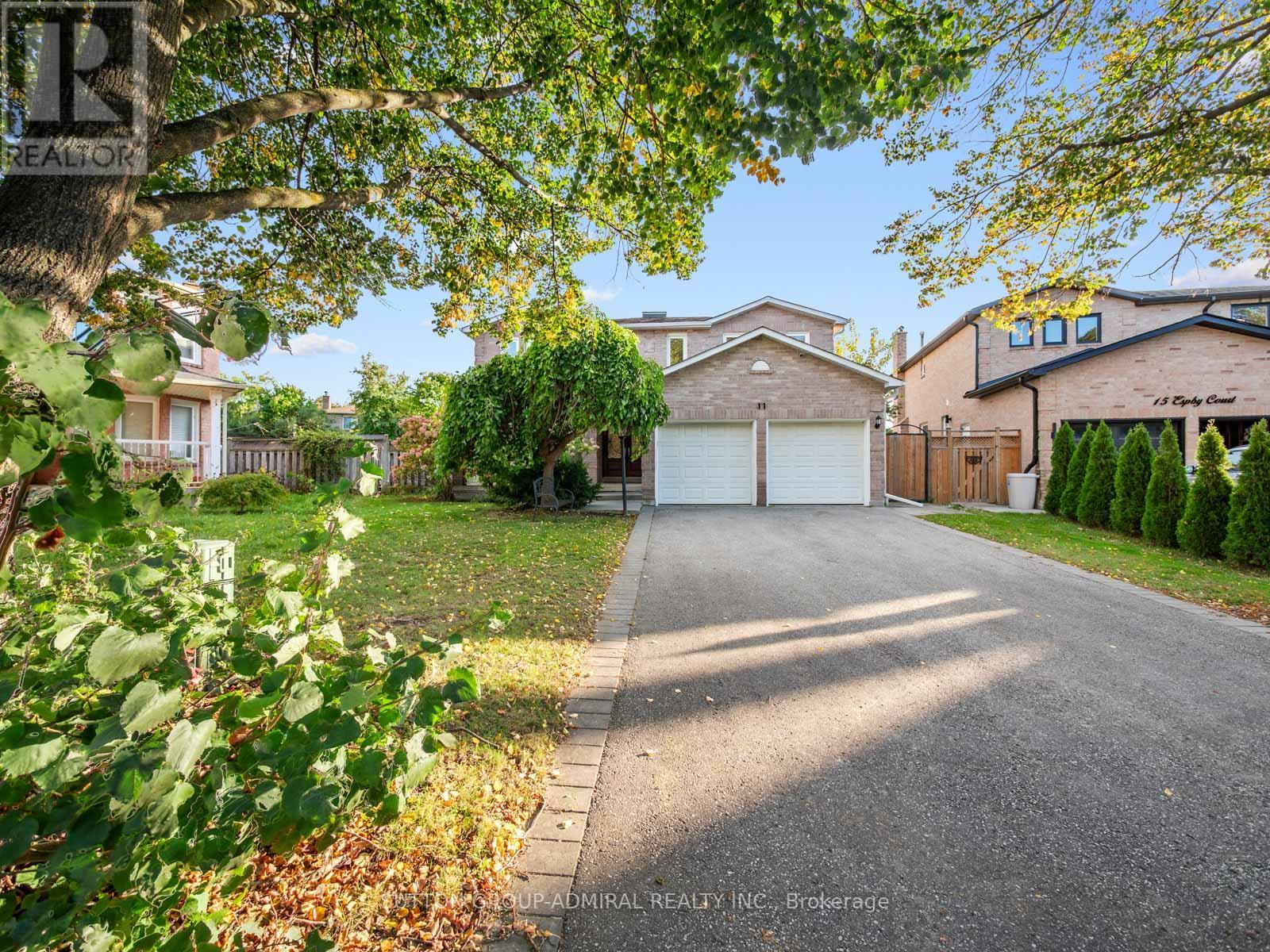 11 Espby Court, Richmond Hill (Westbrook), Ontario  L4C 9L2 - Photo 2 - N13867372