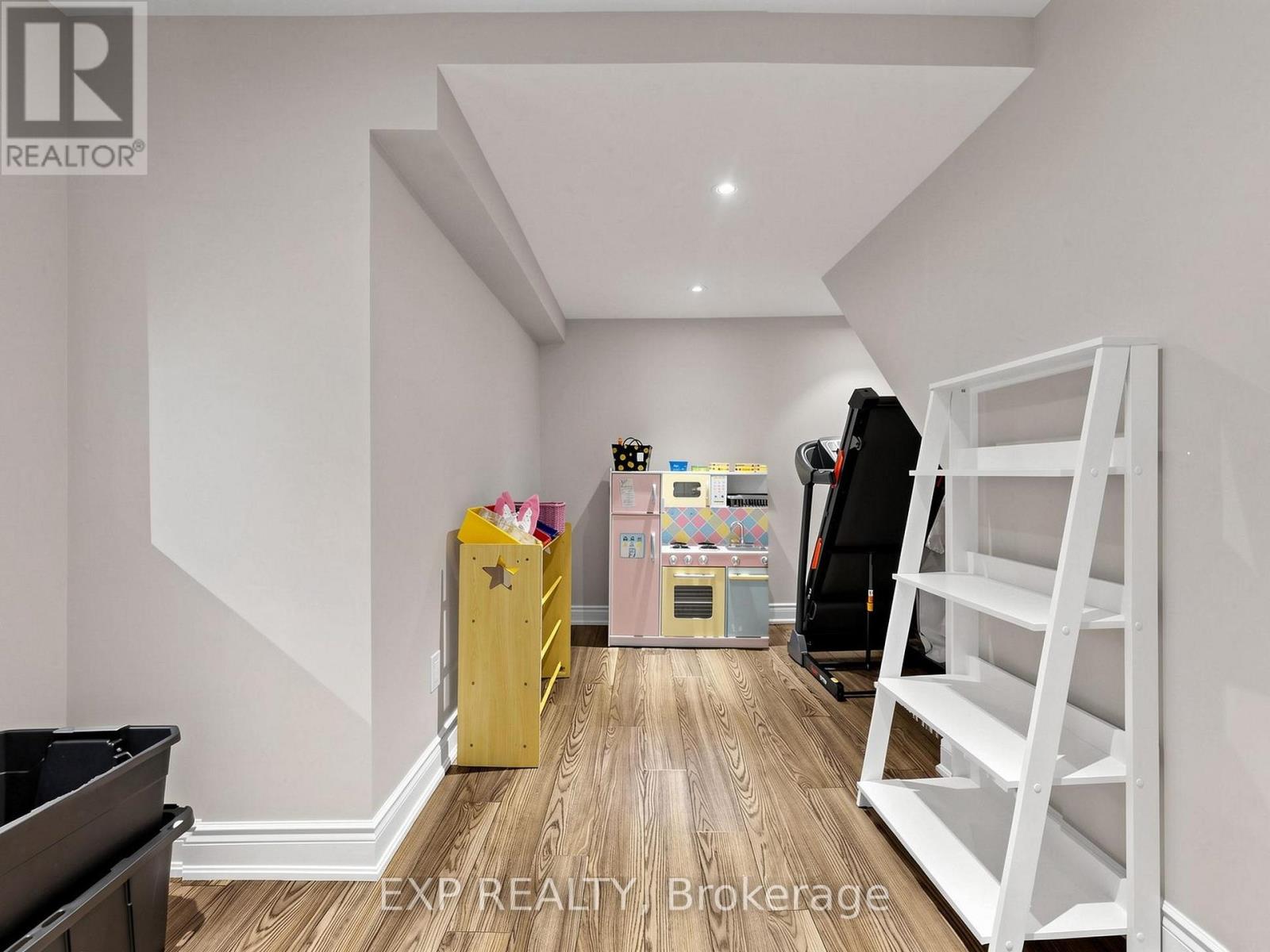 36 Calista Street, Vaughan, Ontario  L4H 3H8 - Photo 49 - N13867468