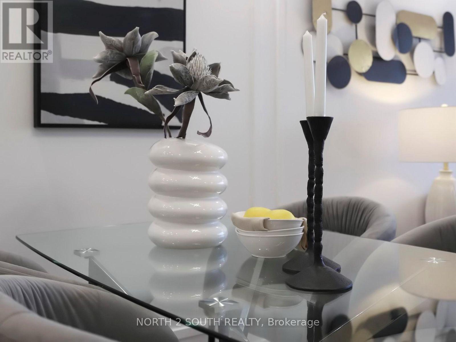 401 - 11 Townsgate Drive, Vaughan (Crestwood-Springfarm-Yorkhill), Ontario  L4J 8G4 - Photo 13 - N13867514