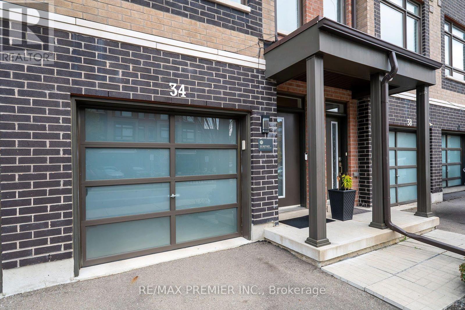 34 DALHOUSIE STREET, Vaughan, Ontario