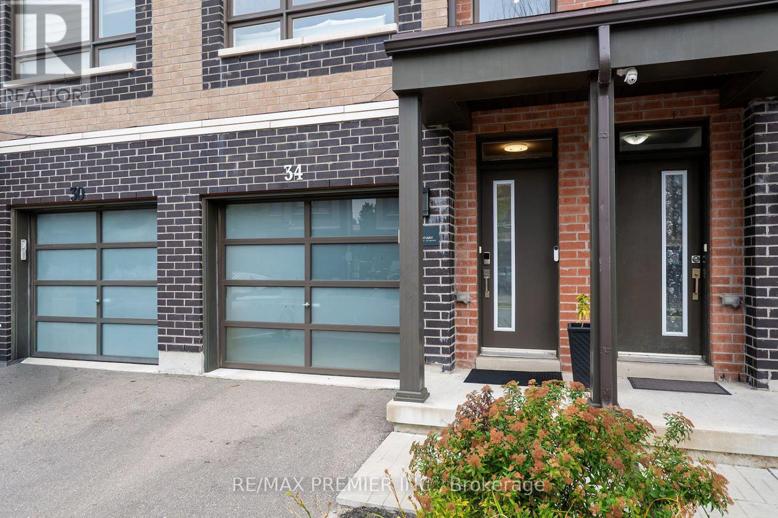34 Dalhousie Street, Vaughan, Ontario  L4L 0L6 - Photo 2 - N13867522