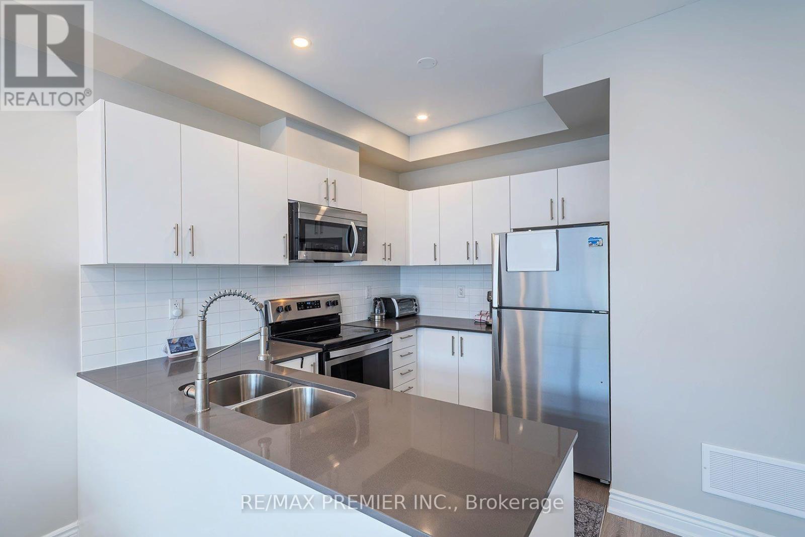 34 Dalhousie Street, Vaughan, Ontario  L4L 0L6 - Photo 7 - N13867522