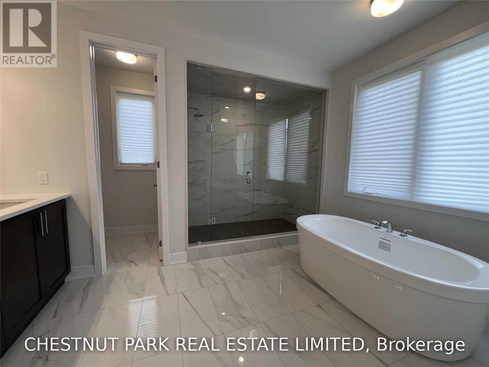 169 Sikura Circle, Aurora, Ontario  L4G 3Z1 - Photo 20 - N13867600