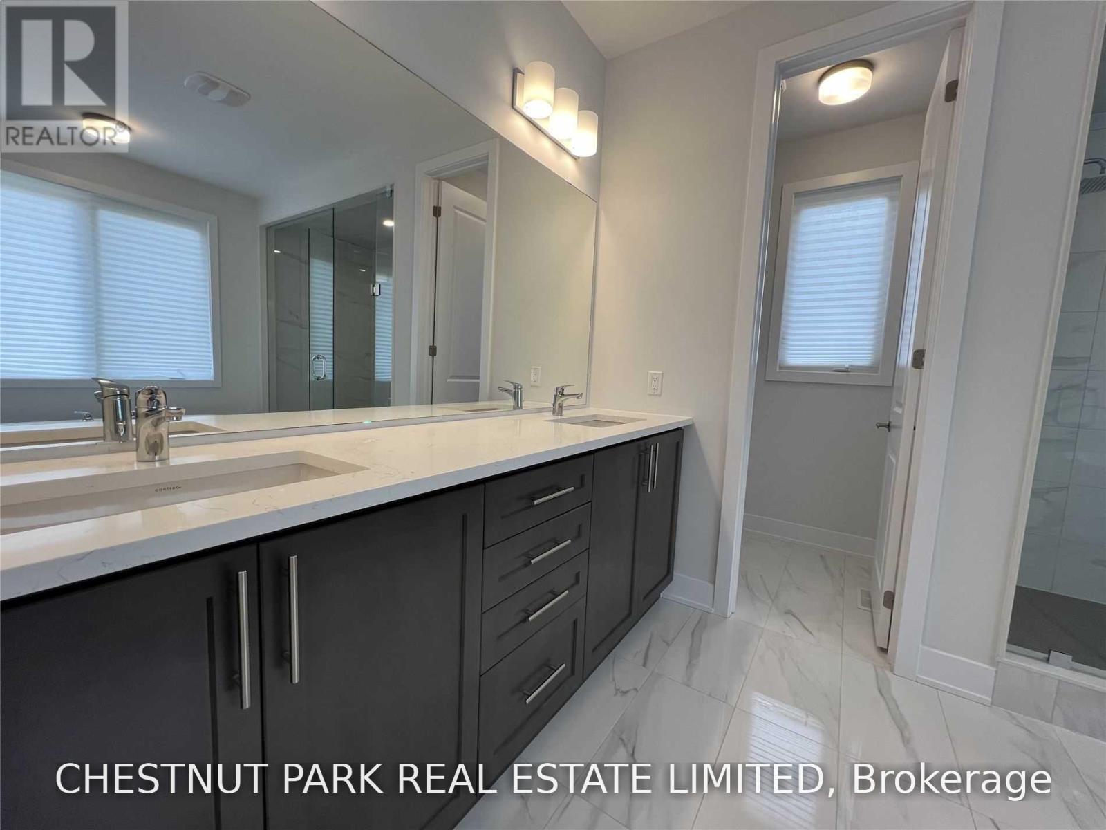 169 Sikura Circle, Aurora, Ontario  L4G 3Z1 - Photo 23 - N13867600