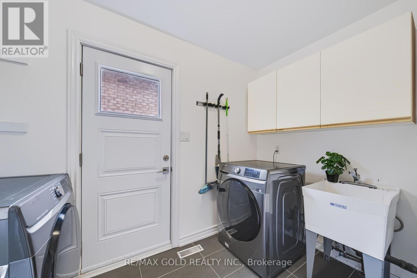 43 Golden Meadow Road, Barrie, Ontario  L4N 7G5 - Photo 19 - S13867544