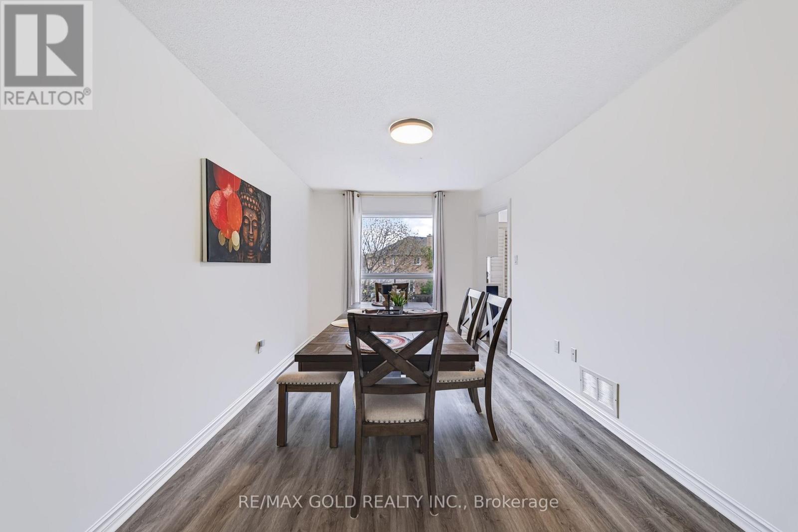 43 Golden Meadow Road, Barrie, Ontario  L4N 7G5 - Photo 7 - S13867544