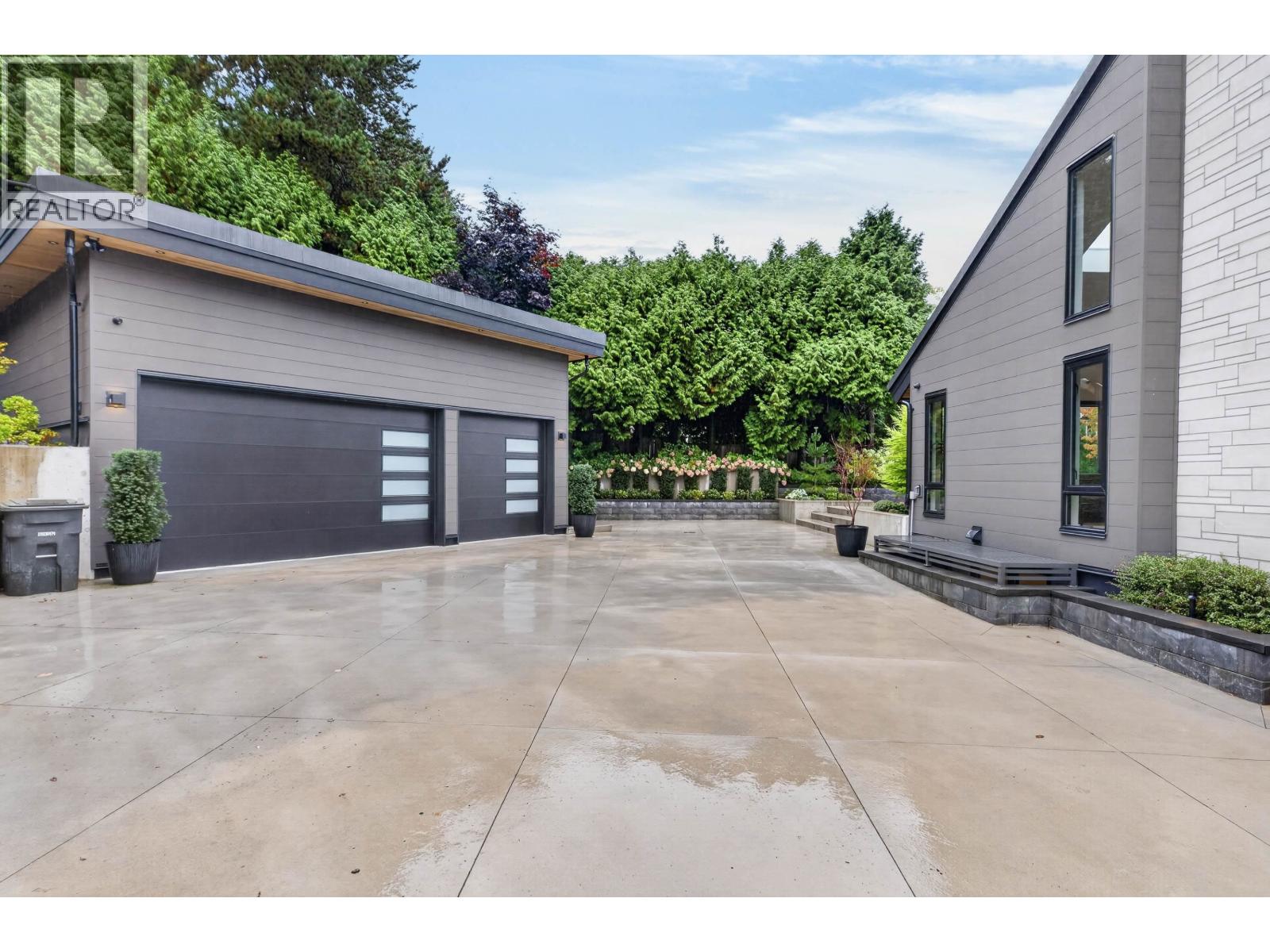 6356 Palace Place, Burnaby, British Columbia  V5E 1Z7 - Photo 32 - R3171653