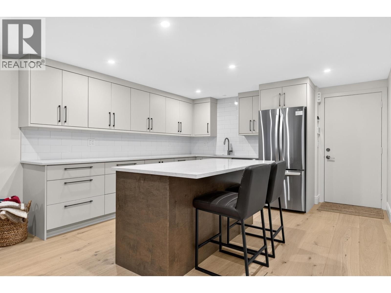 6356 Palace Place, Burnaby, British Columbia  V5E 1Z7 - Photo 38 - R3171653