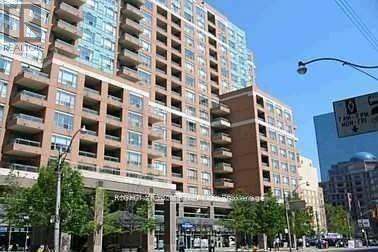 1506 - 887 BAY STREET, Toronto, Ontario