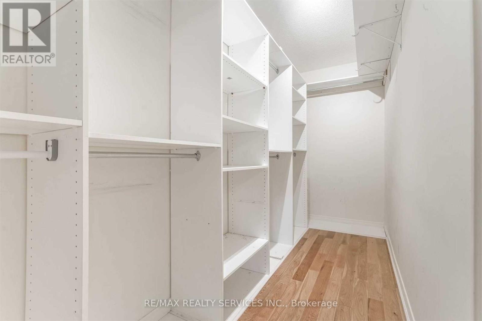 Upper - 3 Coolwater Drive, Brampton, Ontario  L6R 0X7 - Photo 13 - W13867388