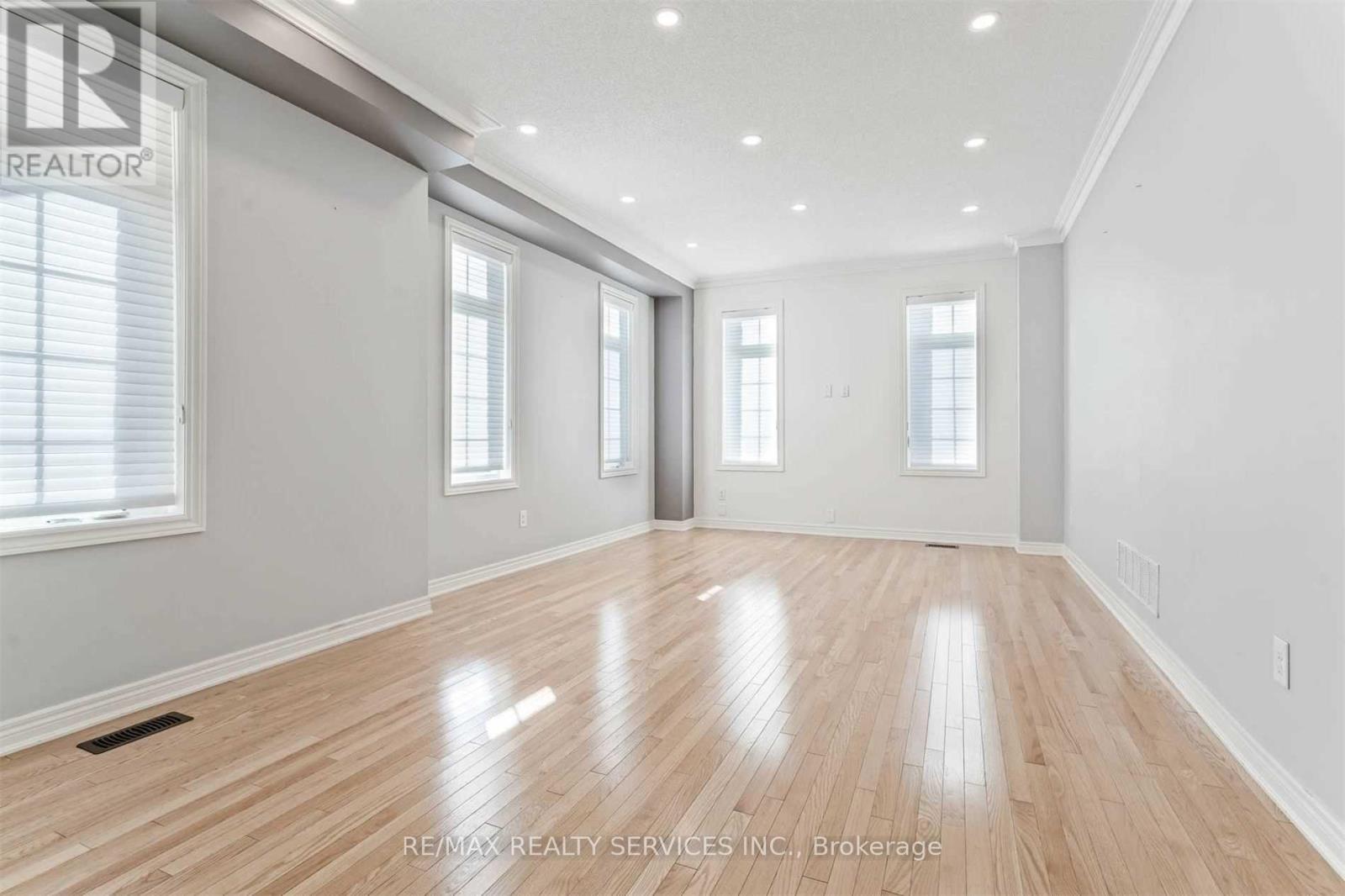 UPPER - 3 COOLWATER DRIVE
