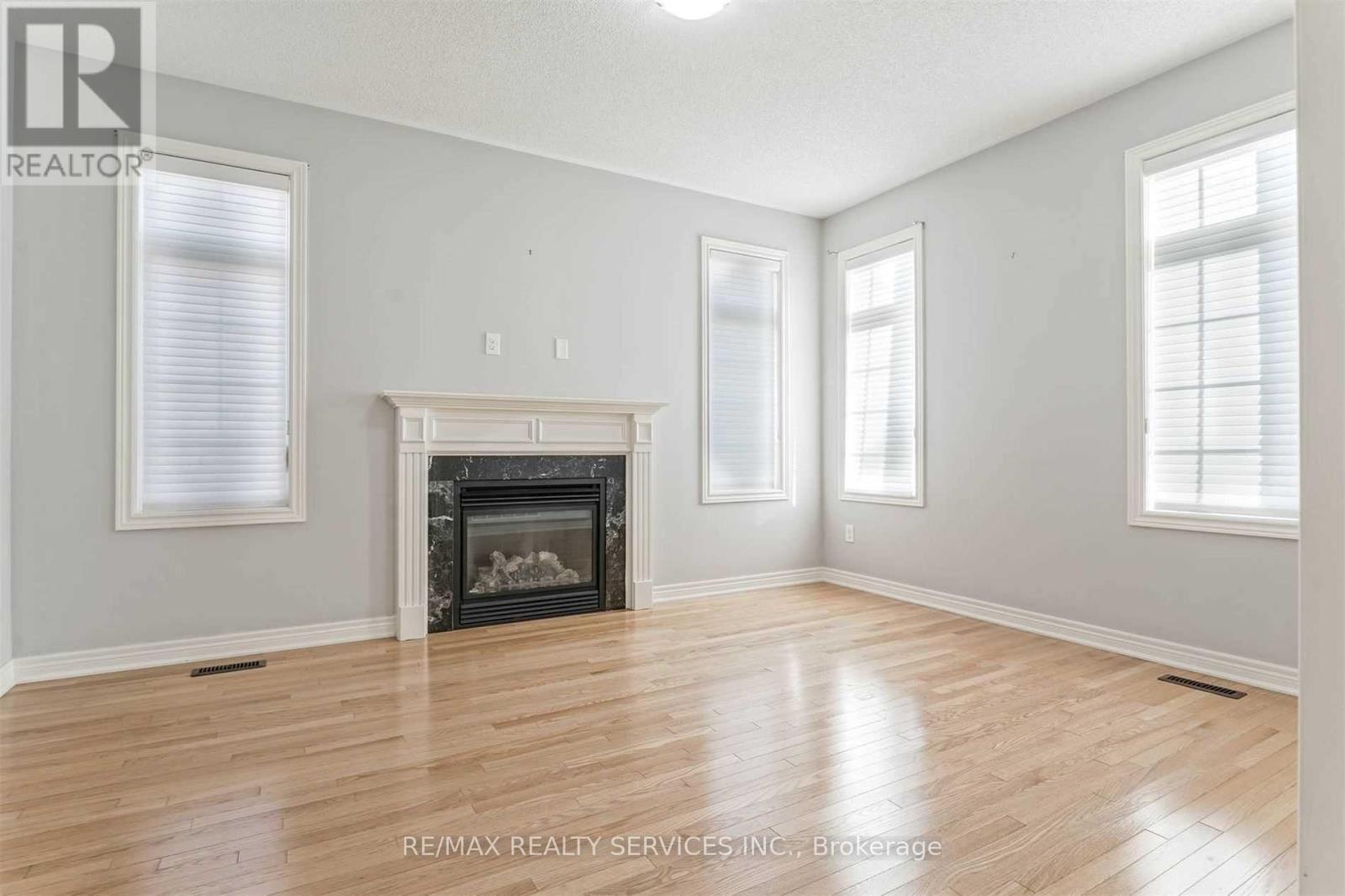 Upper - 3 Coolwater Drive, Brampton, Ontario  L6R 0X7 - Photo 5 - W13867388