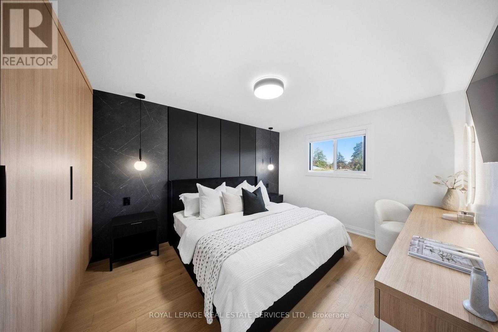 655 Netherton Crescent, Mississauga, Ontario  L4Y 2M5 - Photo 13 - W13867392