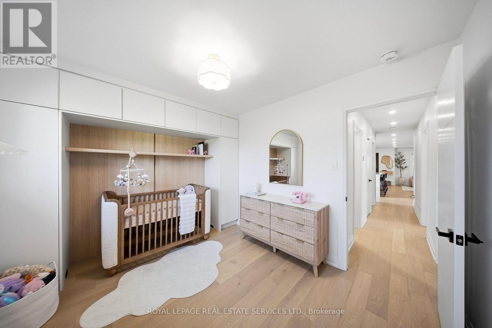 655 Netherton Crescent, Mississauga, Ontario  L4Y 2M5 - Photo 16 - W13867392