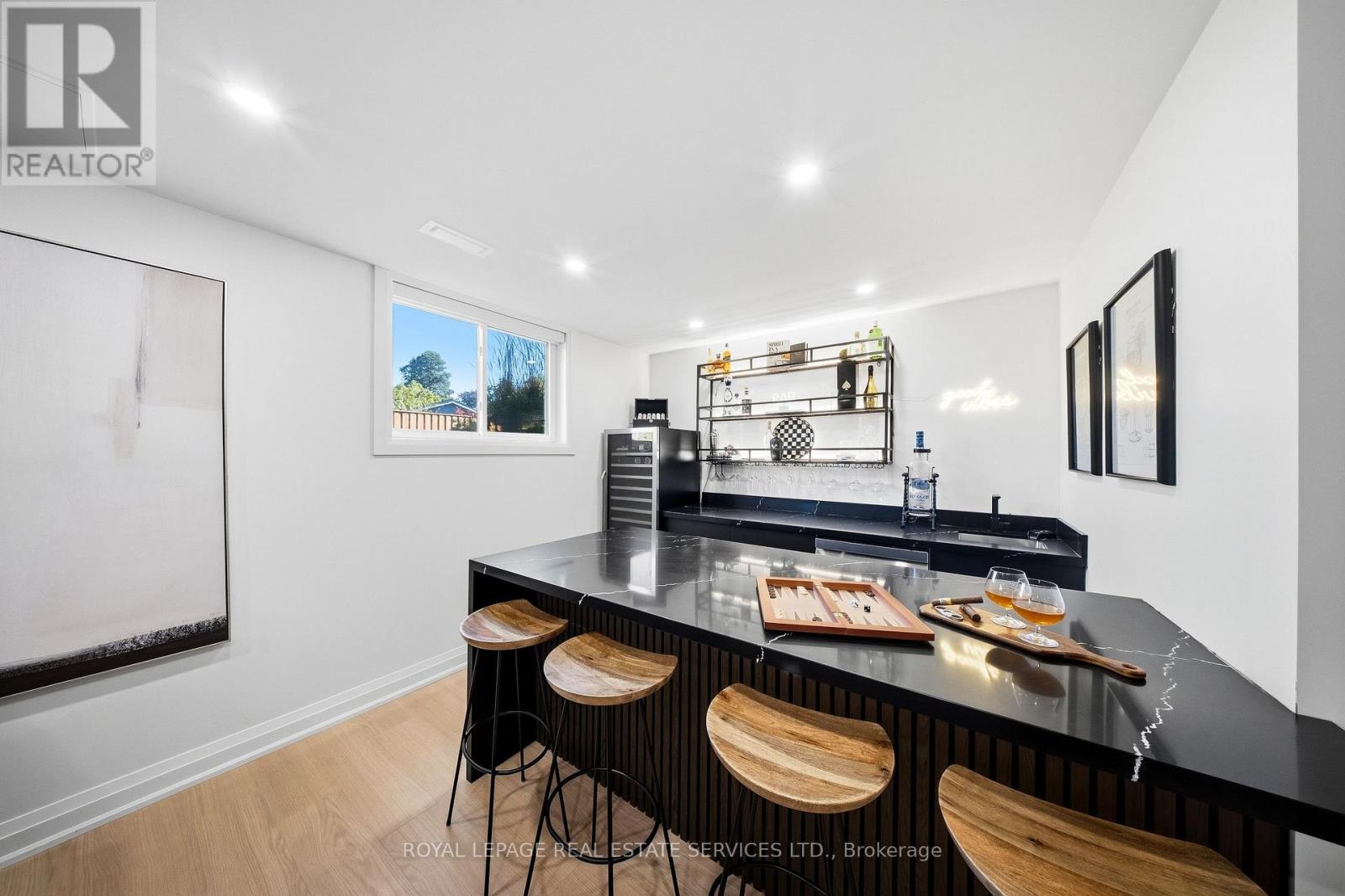 655 Netherton Crescent, Mississauga, Ontario  L4Y 2M5 - Photo 25 - W13867392