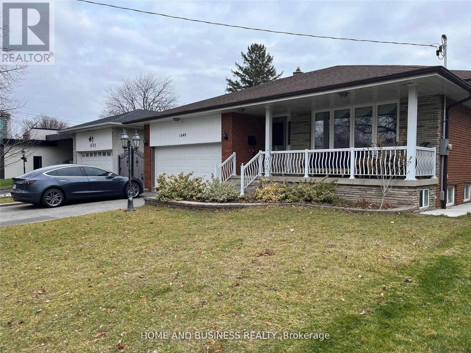 Lower - 1648 Sunnycove Drive, Mississauga, Ontario L4X 1B7 - Photo 2 - W13867400