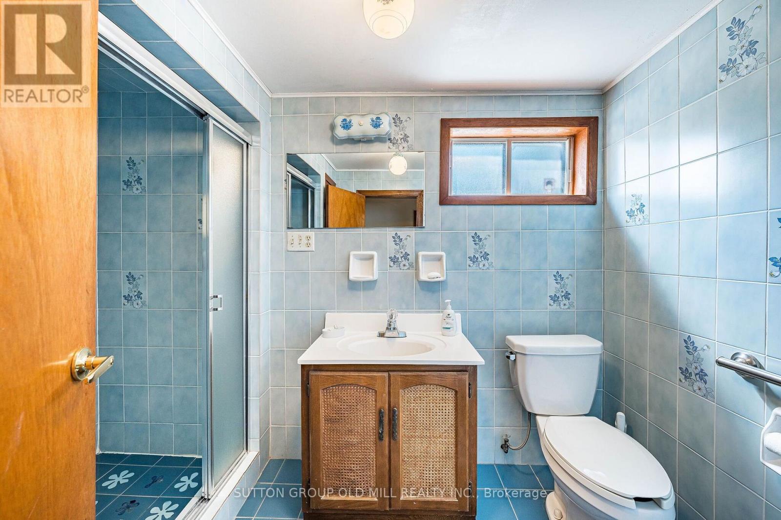 151 Lanyard Road, Toronto, Ontario  M9M 1Z3 - Photo 20 - W13867408