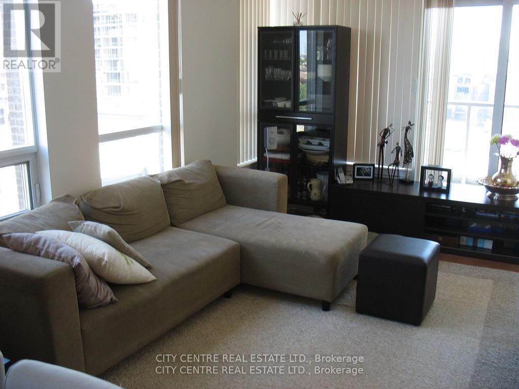 709 - 388 Prince Of Wales Drive, Mississauga, Ontario  L5B 0A1 - Photo 8 - W13867458