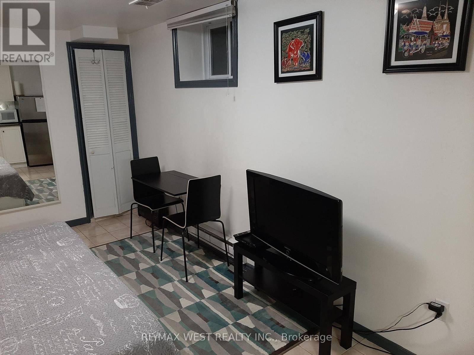 B1 - 34 Penhurst Avenue, Toronto, Ontario  M8Y 3A9 - Photo 8 - W13867516