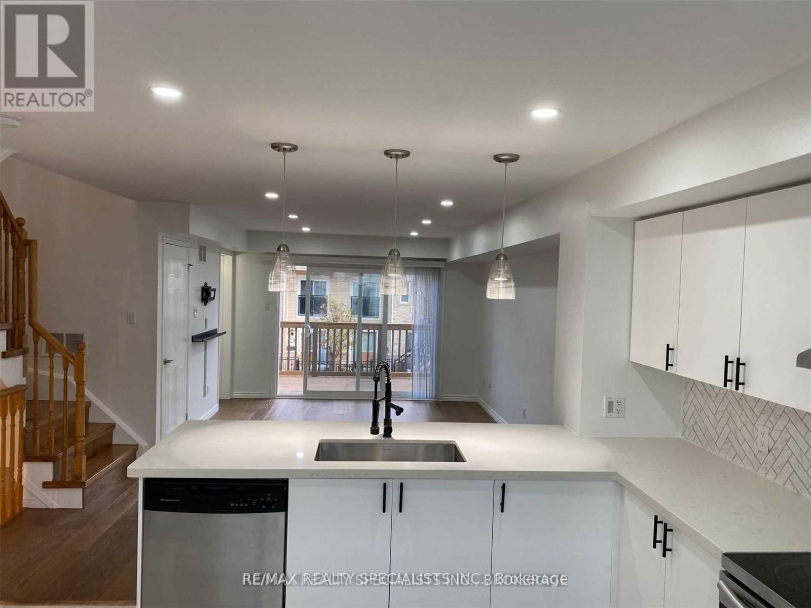 100 - 3108 Eglinton Avenue W, Mississauga, Ontario  L5M 8C5 - Photo 6 - W13867534