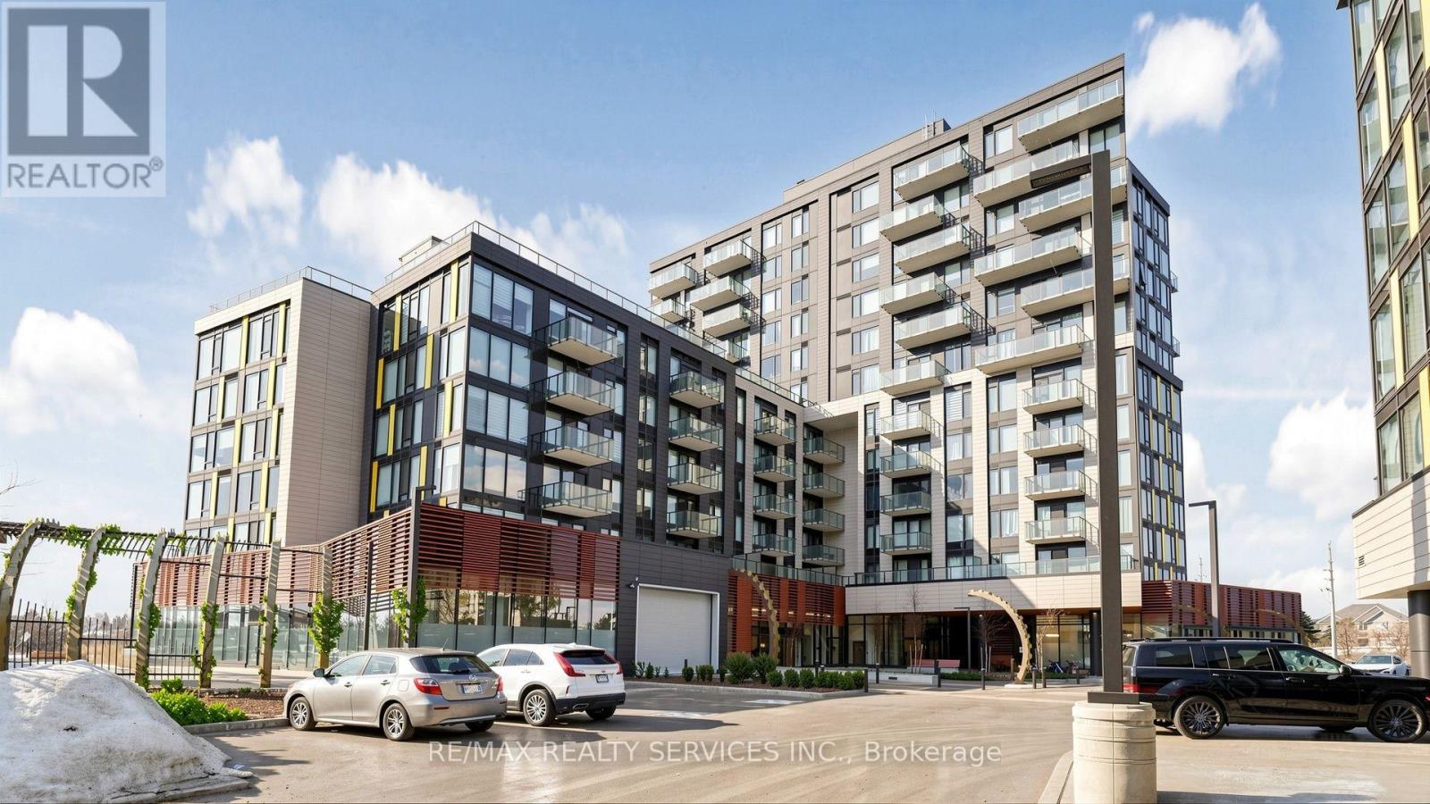 610 - 1415 Dundas Street E, Oakville, Ontario  L6H 7G1 - Photo 2 - W13867552