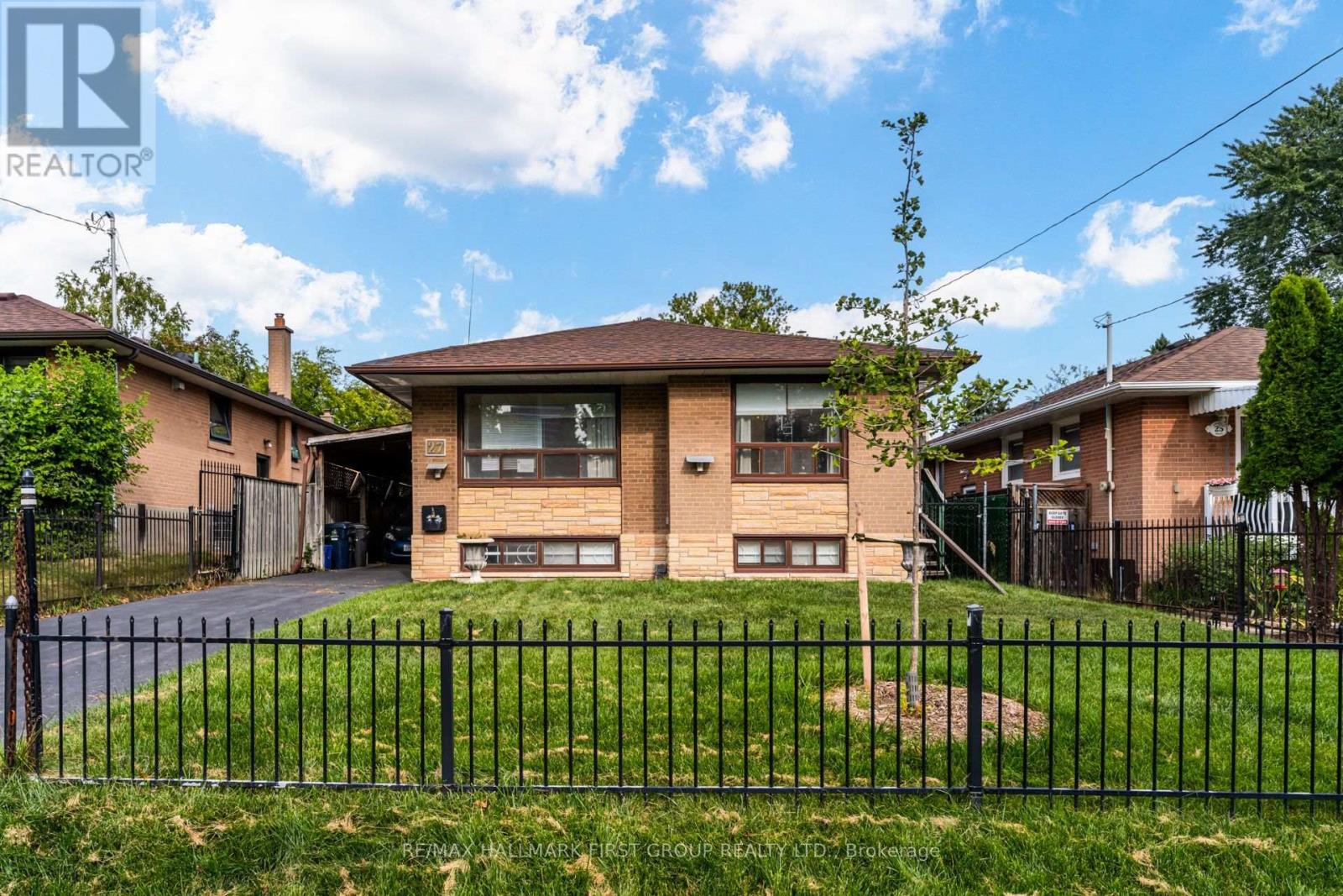 27 NIPISSING DRIVE, Toronto, Ontario