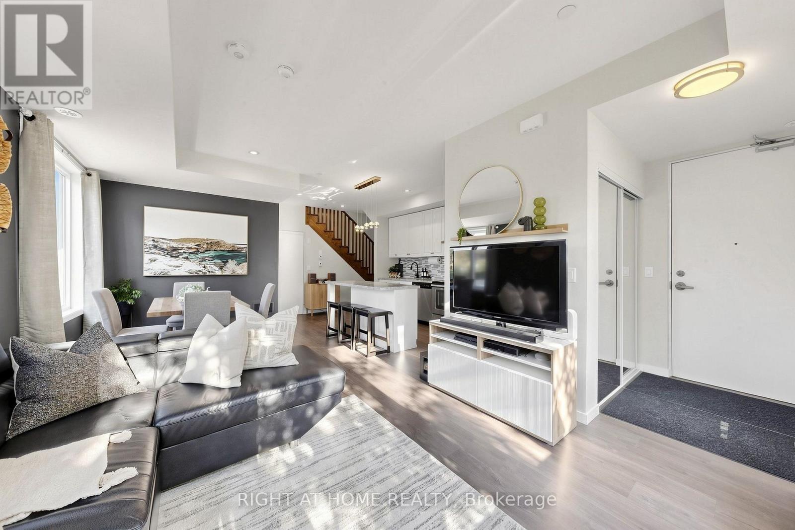 75 - 400 Alex Gardner Circle, Aurora, Ontario  L4G 3G5 - Photo 5 - N13690980