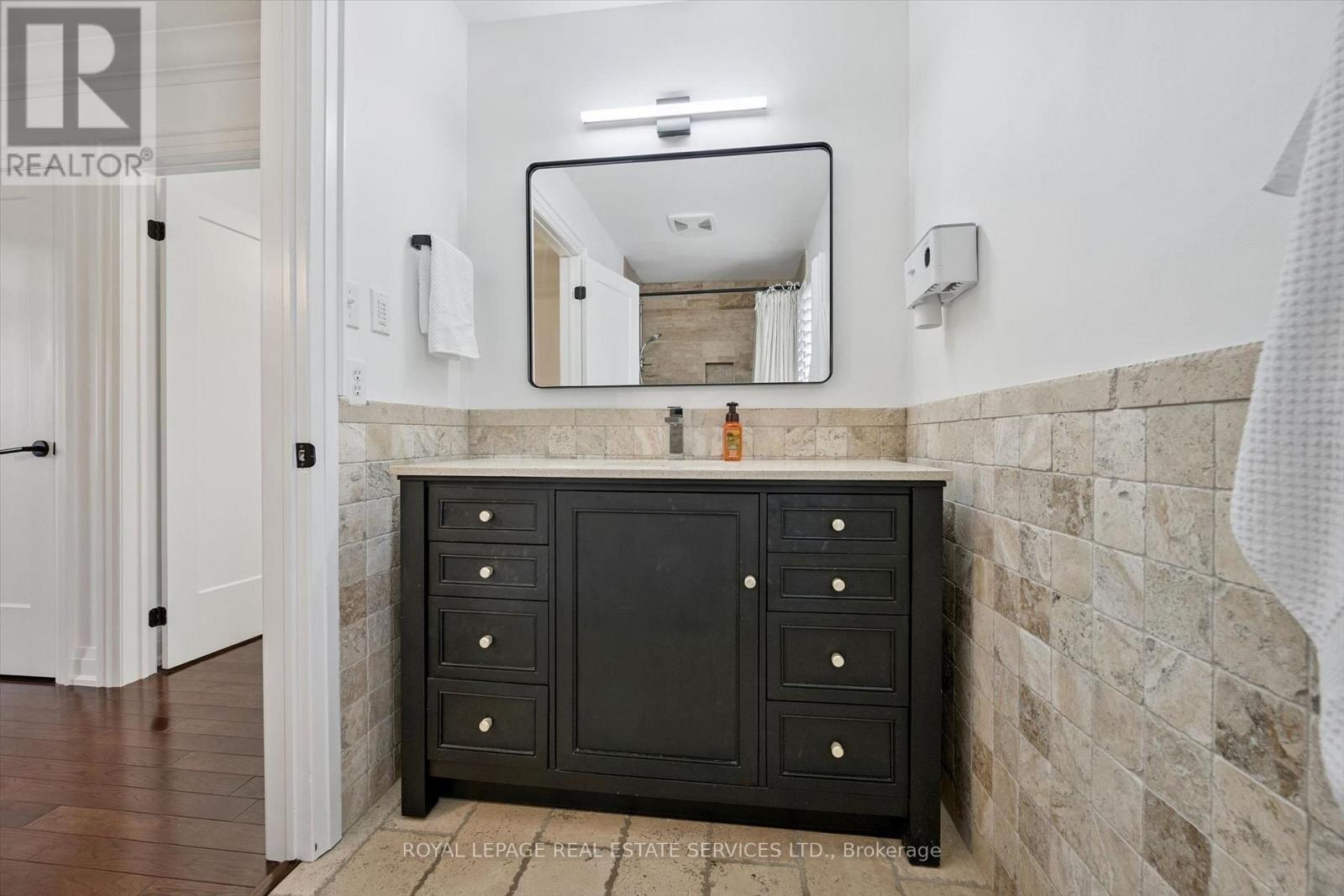 360 River Oaks Boulevard W, Oakville, Ontario  L6H 5E7 - Photo 32 - W13867092