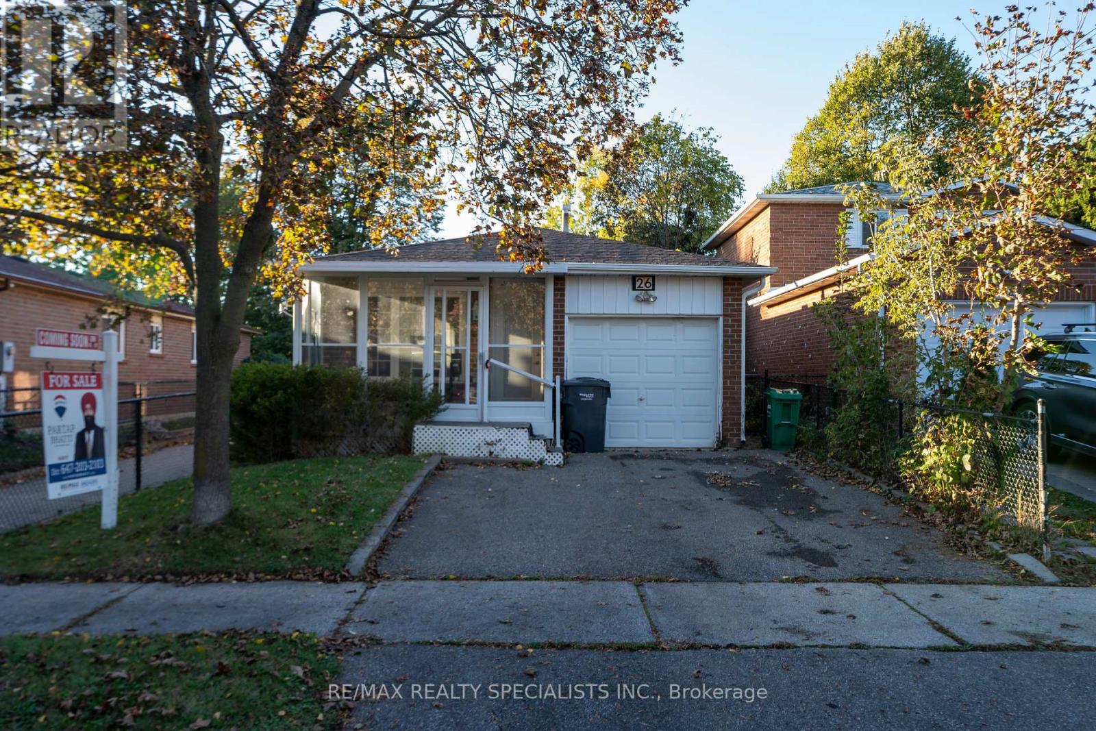 26 Vivaldi Crescent, Brampton, Ontario  L6Y 2S2 - Photo 3 - W13867250