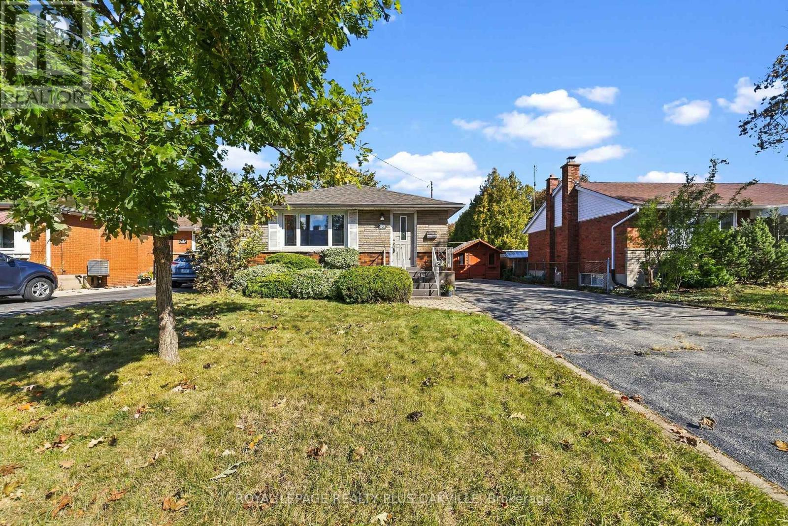 19 ENDFIELD AVENUE, Hamilton, Ontario