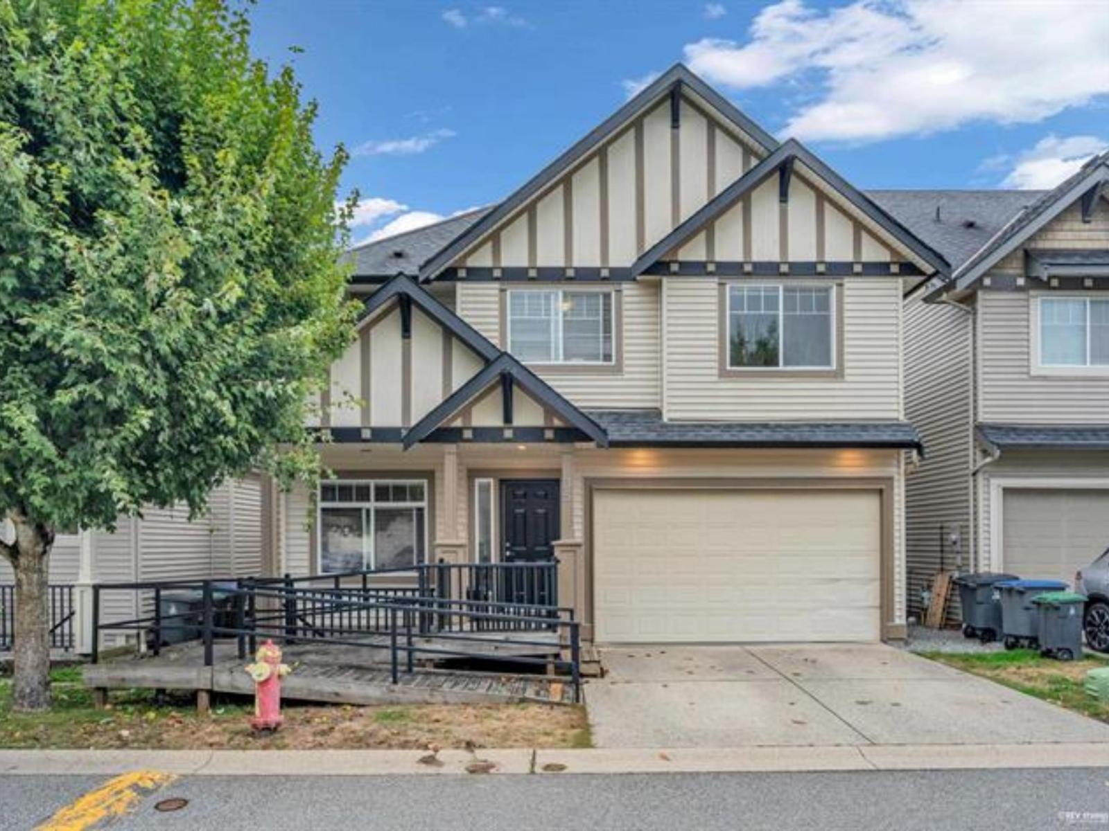 35 6195 168 STREET, Surrey, British Columbia