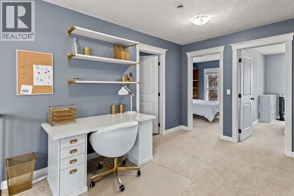 86 Heritage View, Cochrane, Alberta  T4C 0G5 - Photo 25 - A2350584