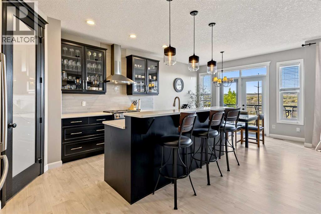 86 Heritage View, Cochrane, Alberta  T4C 0G5 - Photo 7 - A2350584
