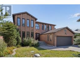 35 WARD STREET, Whitby, Ontario