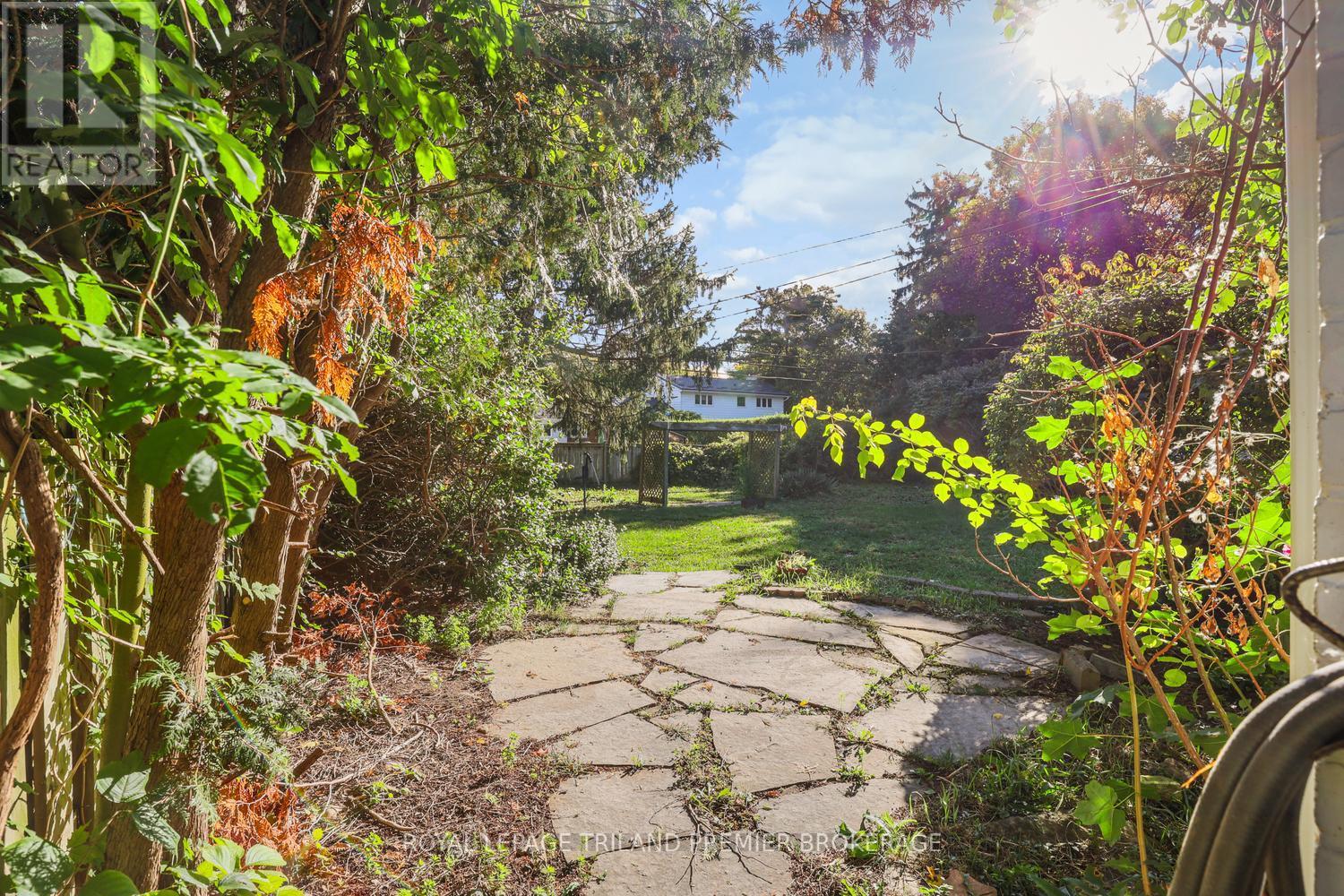 669 Sanatorium Road, London North, Ontario  N6H 3X1 - Photo 39 - X13867738